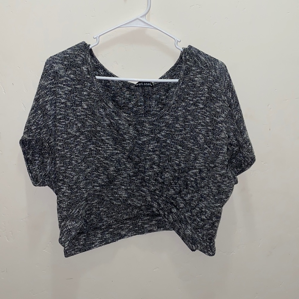 Wet Seal, Cropped short sleeve, Size XS